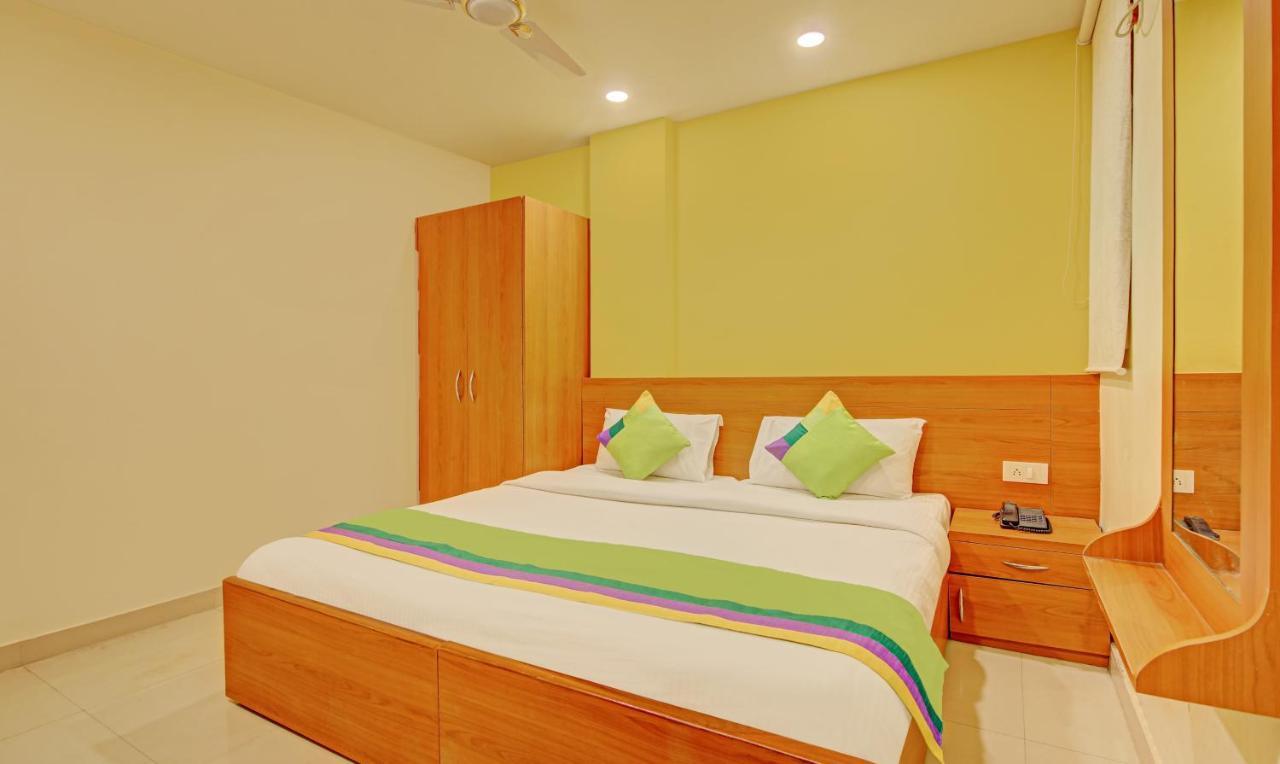 Готель Treebo Tms Residency Нью-Делі Екстер'єр фото