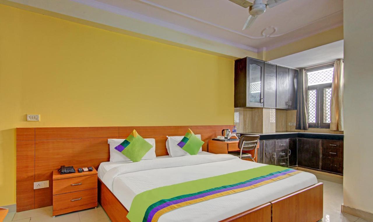 Готель Treebo Tms Residency Нью-Делі Екстер'єр фото