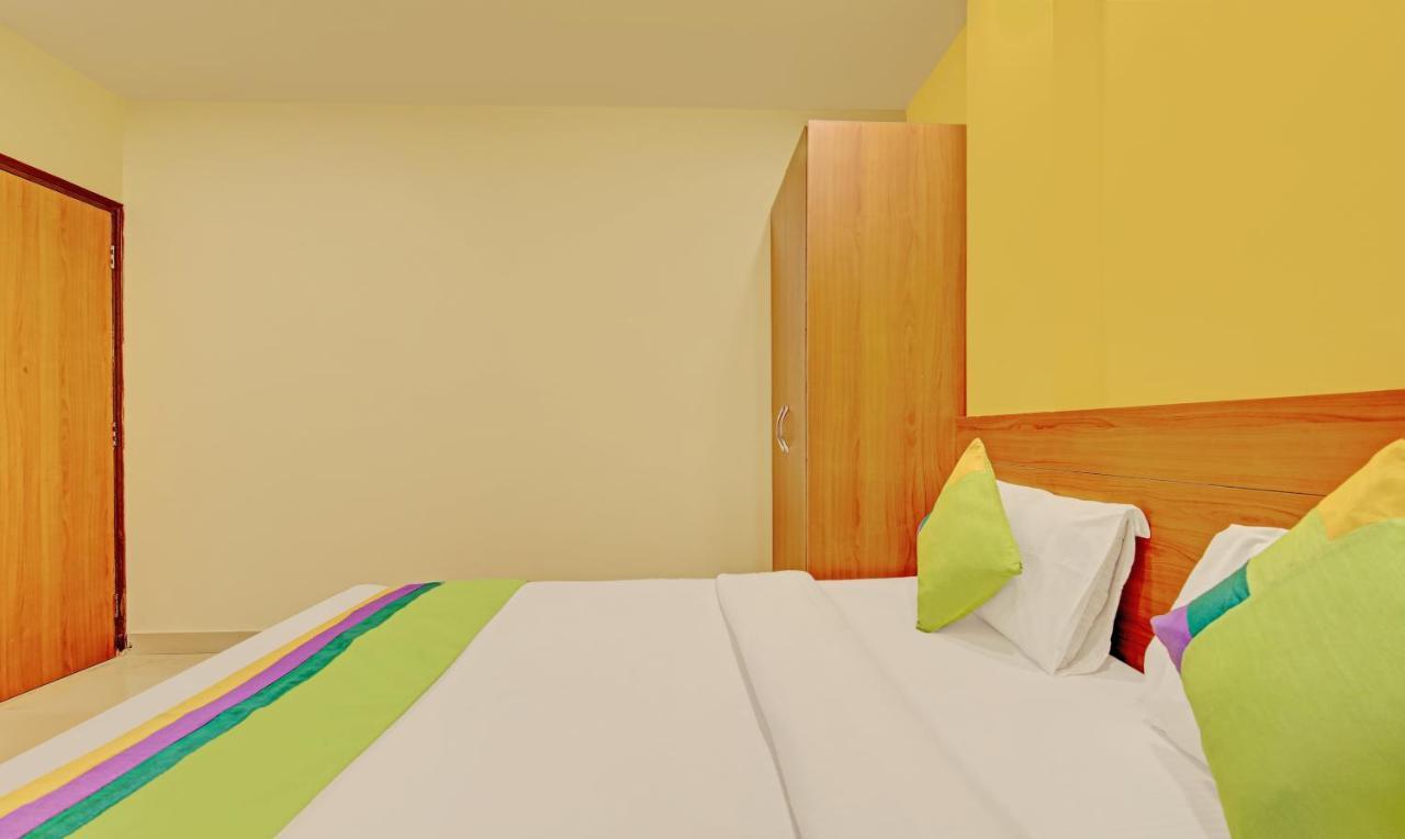 Готель Treebo Tms Residency Нью-Делі Екстер'єр фото