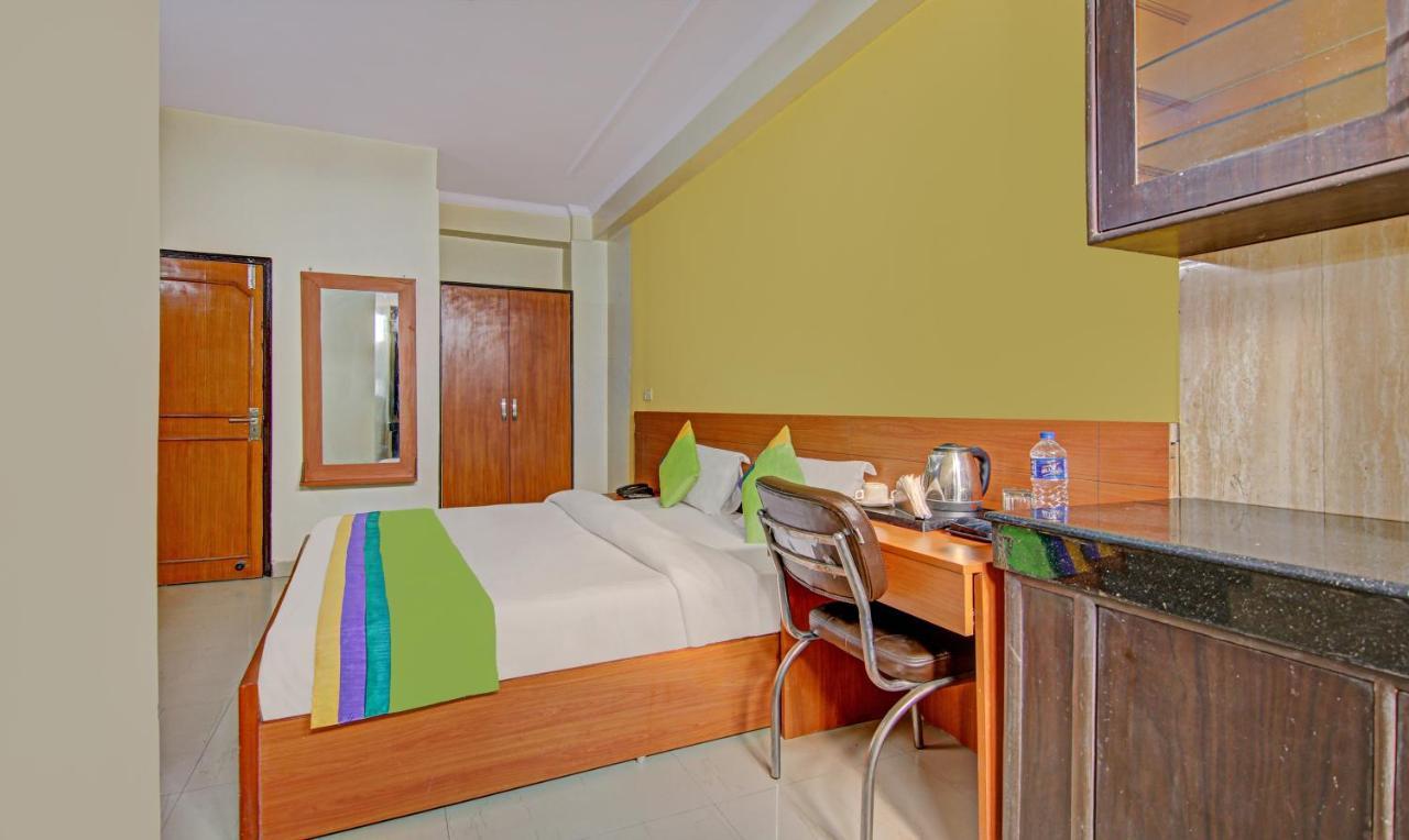 Готель Treebo Tms Residency Нью-Делі Екстер'єр фото